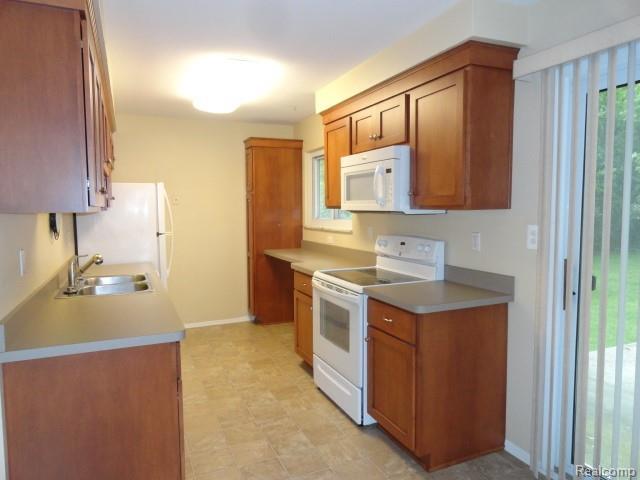 Foto del edificio - 315 Cherryland St
