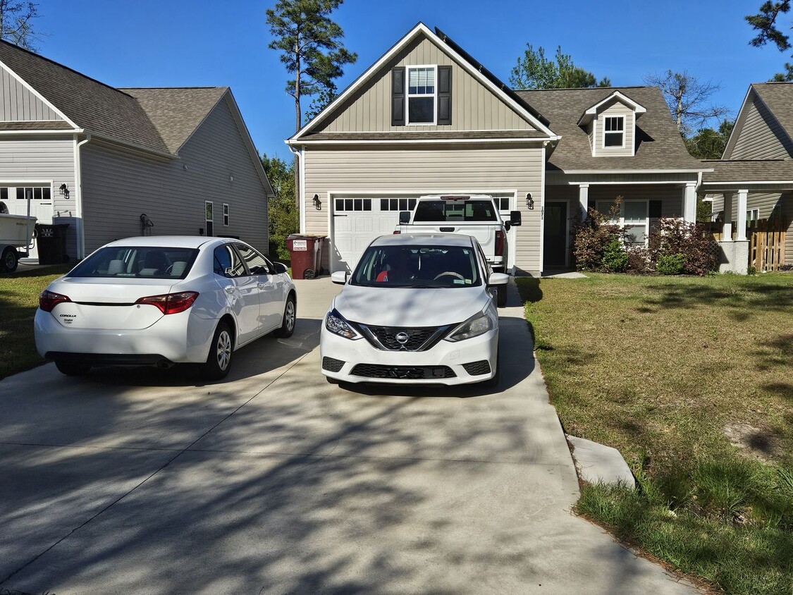 Beautiful 3 bedroom 2 bath unfurnished home in Hampstead - Beautiful 3 bedroom 2 bath unfurnished home in Hampstead