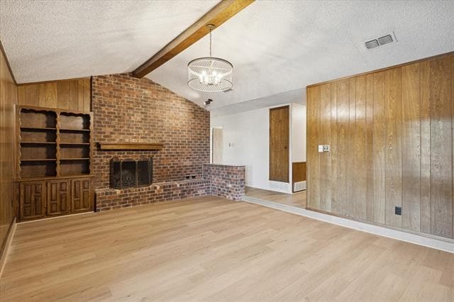 Foto del edificio - 6109 Waller Ln