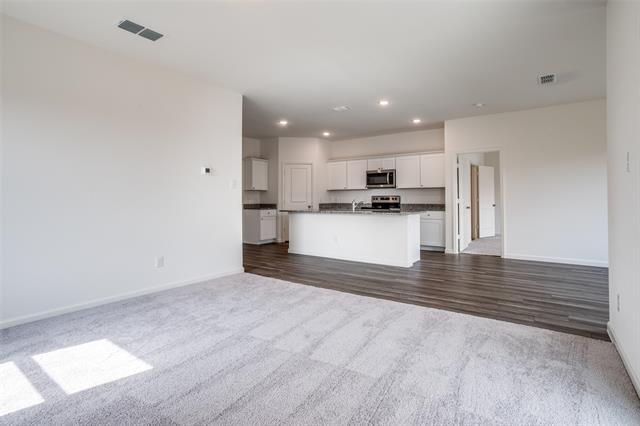 Building Photo - 704 Bois D'Arc Ln