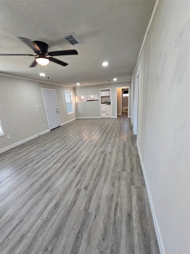 Building Photo - 120 Antionette Ln