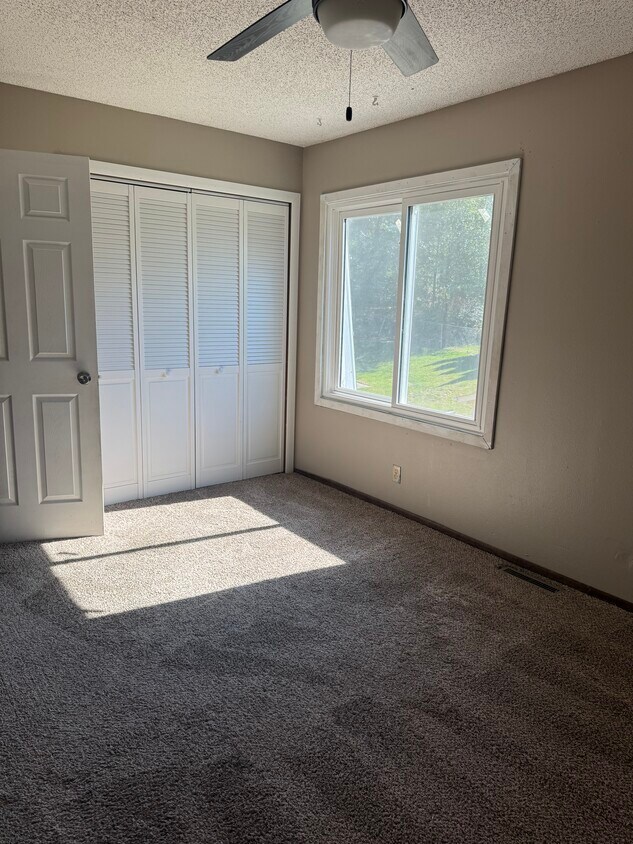 Foto del edificio - 6710 Northwest Dr