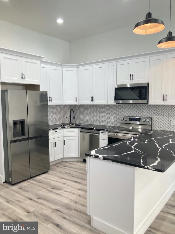 Foto principal - 1830 W Diamond St
