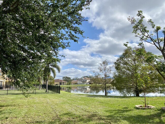 Building Photo - 9989 Bishop Creek Way