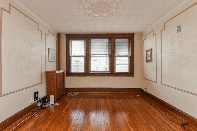 Foto del edificio - 610 Columbia Ave
