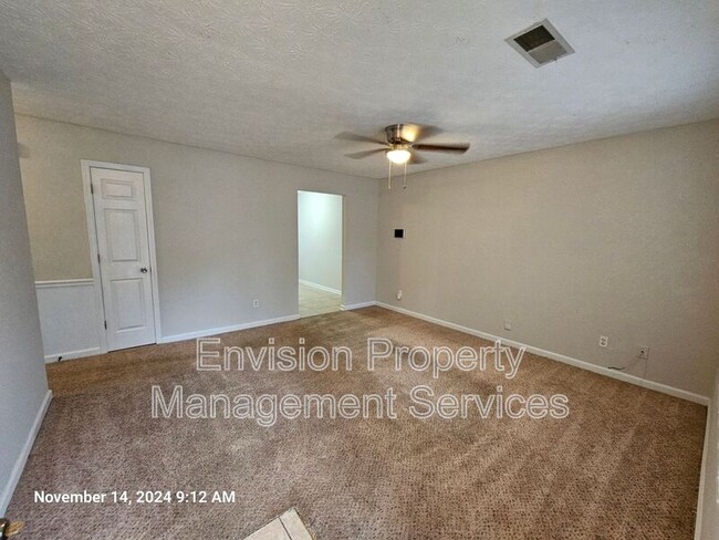 Foto del edificio - 4321 Westglen Dr