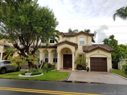 Foto principal - 10983 NW 48th Ln