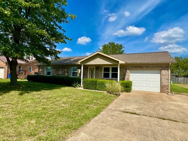 Building Photo - 8744 Westwood Dr