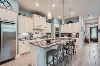 Building Photo - 13224 N Salmon River Cir