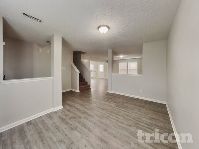Building Photo - 6712 W Philadelphia Dr