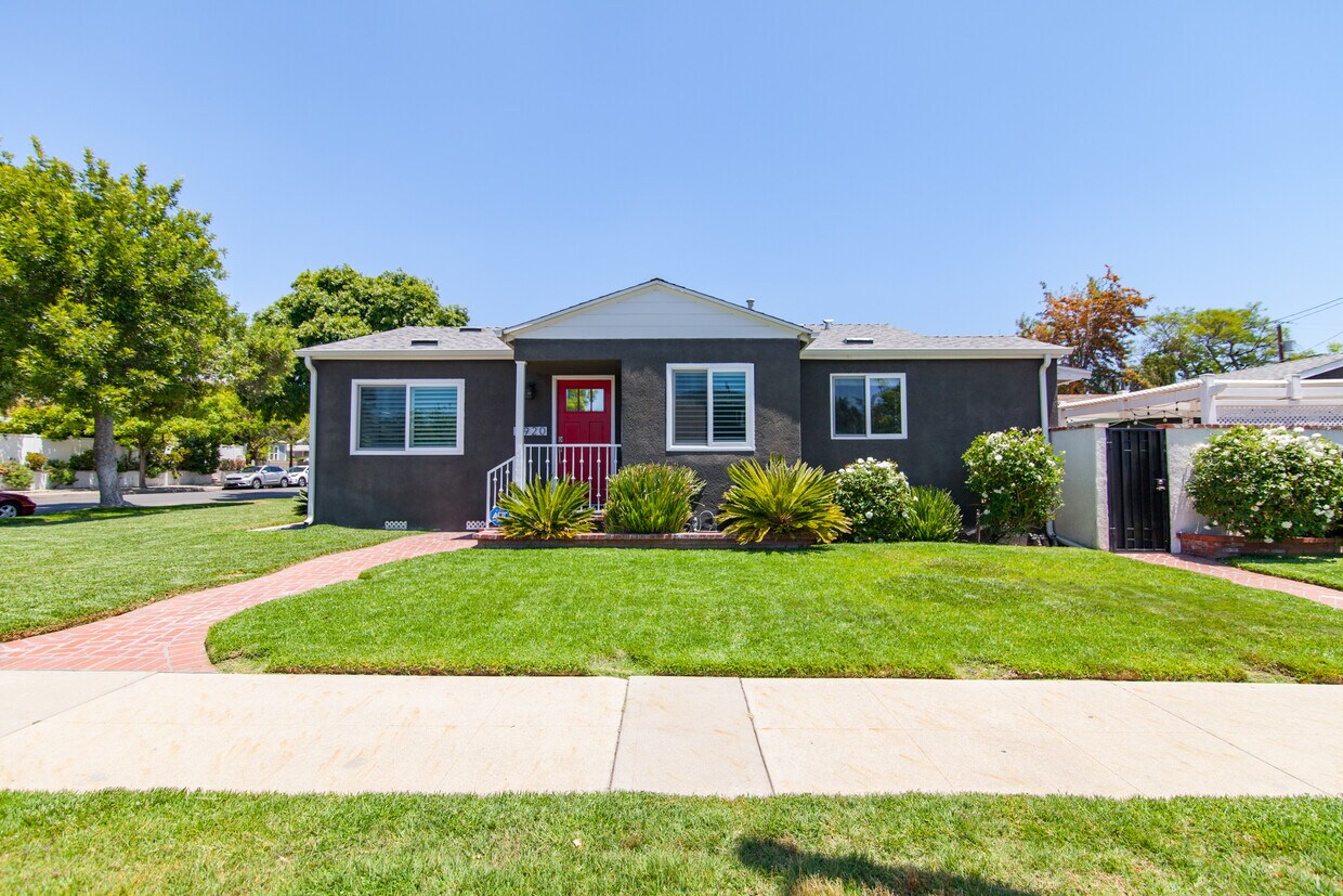 3920 W Clark Ave, Burbank, CA 91505 House Rental in Burbank, CA