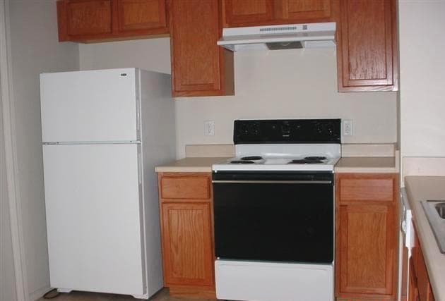 Building Photo - 3610 Malibu Ln
