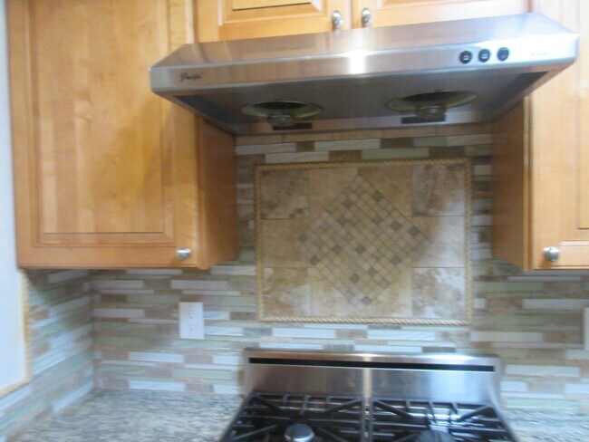 Foto del edificio - 5037 Cribari Vale