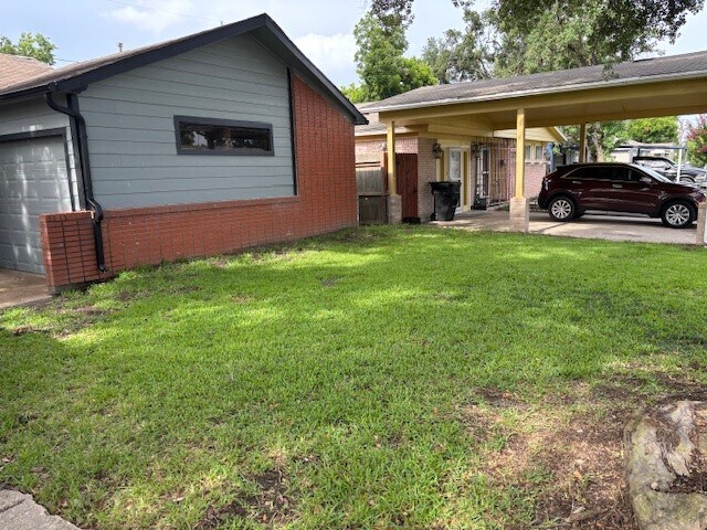 Foto del edificio - 3210 Proswimmer St