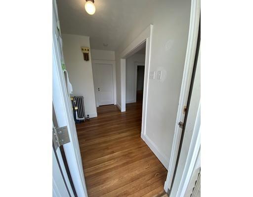 Primary Photo - 10 Melville Rd