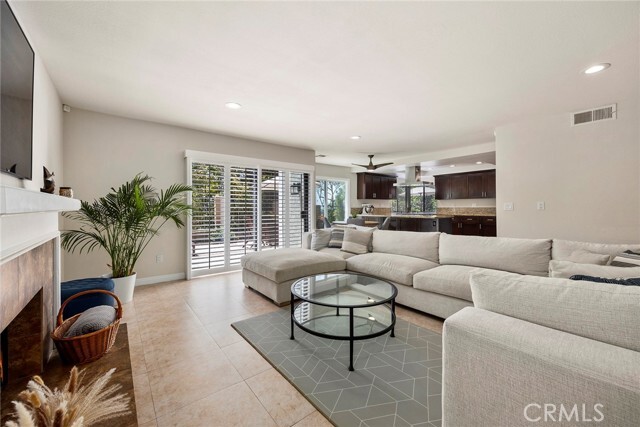 Building Photo - 358 Trabuco Canyon Way