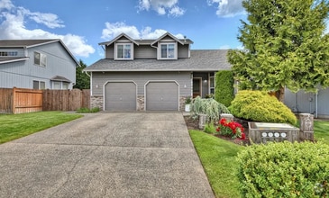 Building Photo - 21007 54 Ave Ct E