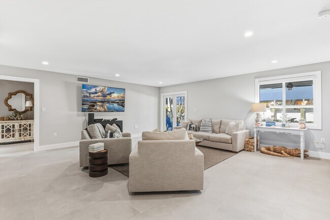 Foto del edificio - 165 1st St E