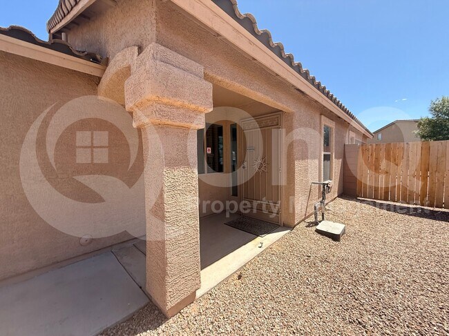 Building Photo - 8753 N Moonfire Dr