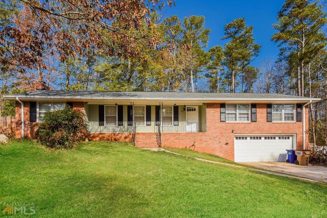 1694 Rustic Dr SW, Marietta, GA 30008 House for Rent in Marietta, GA