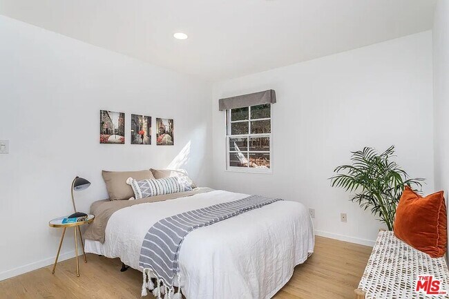 Foto del edificio - 3539 Greenwood Ave