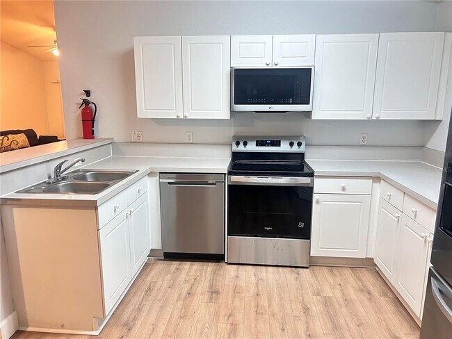 Foto del edificio - 8825 Grand Palms Cir