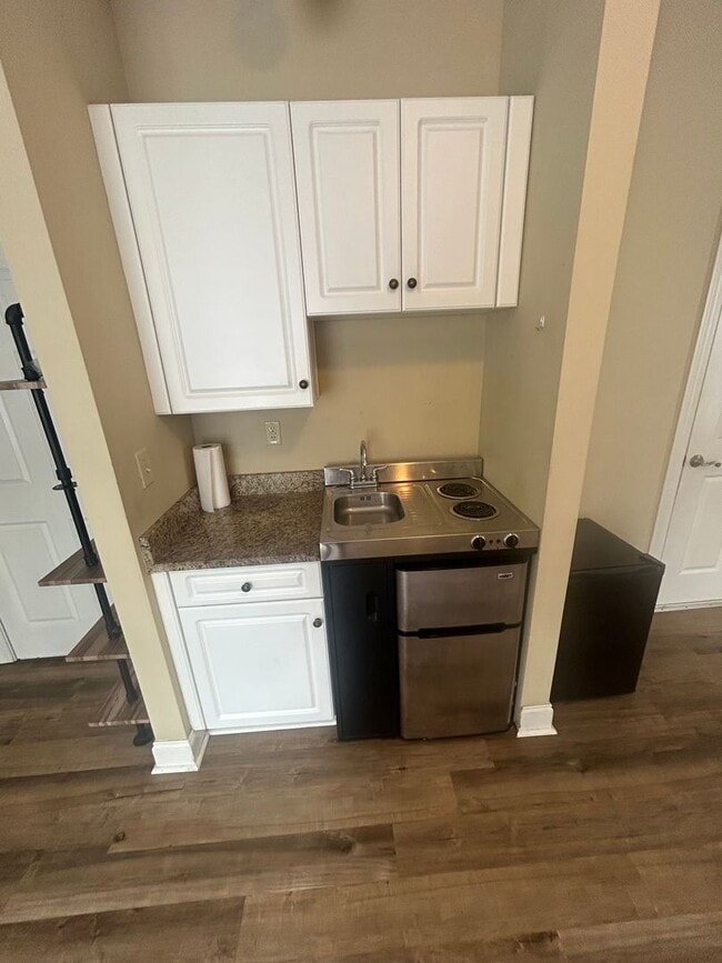 Foto del edificio - BUDGET BUSTER!  1st floor studio in the World Tour community