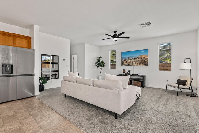 Foto del edificio - 9692 Jade Rise Ave