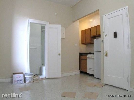 Primary Photo - 670 W 204th St