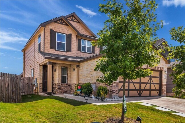 Building Photo - 702 Screech Owl Dr