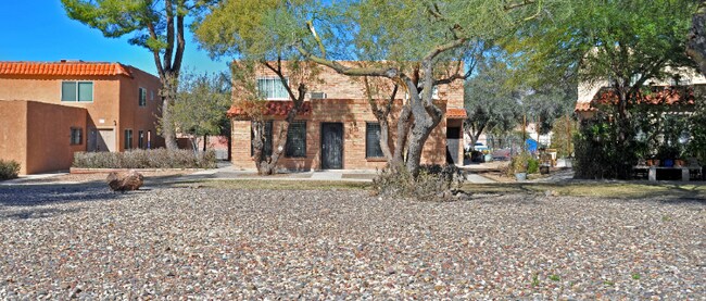 Building Photo - 6633 East Calle Alegria