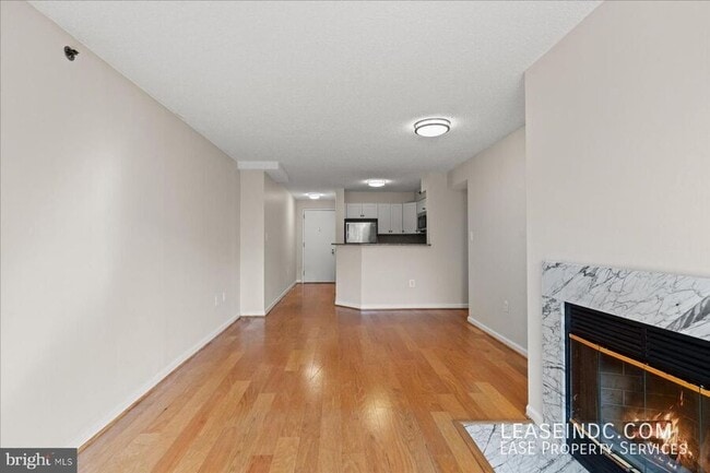 Building Photo - 1230 23rd St NW