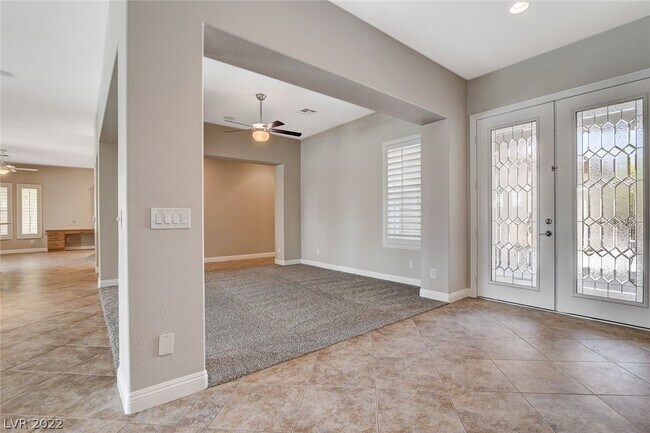 Foto del edificio - 7111 Wolf Rivers Ave