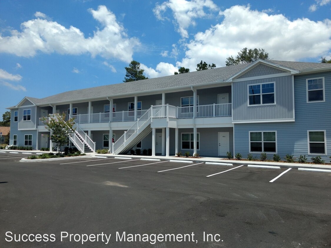 2 br, 1 bath House - 2601 Landover Blvd Photo