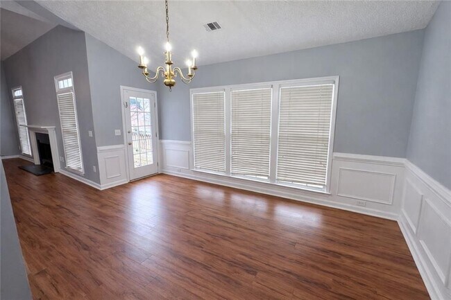 Foto del edificio - 2980 Dunlin Lake Way