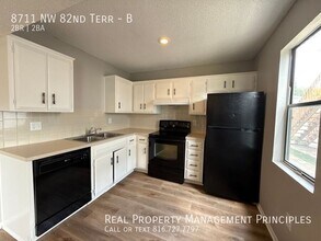 Building Photo - 8711 NW 82 Terrace
