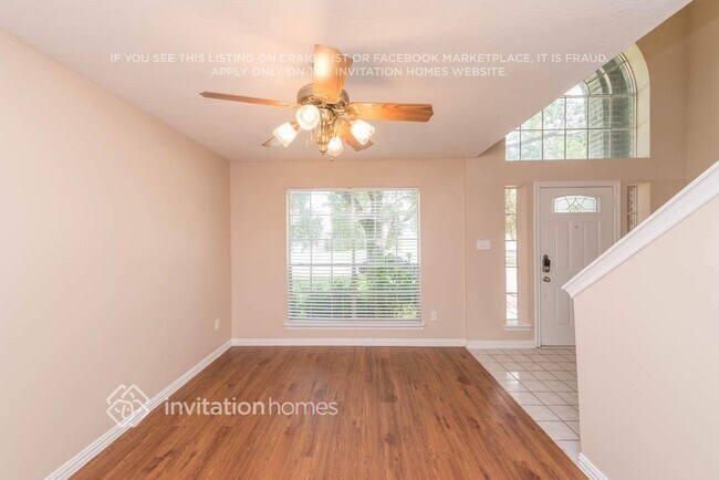 Building Photo - 6427 Founding Dr