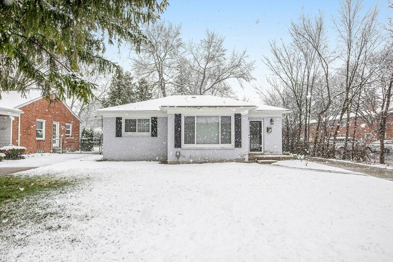 Primary Photo - 3221 Shenandoah Dr
