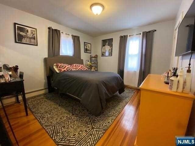 Foto del edificio - 26 Alexander Ave