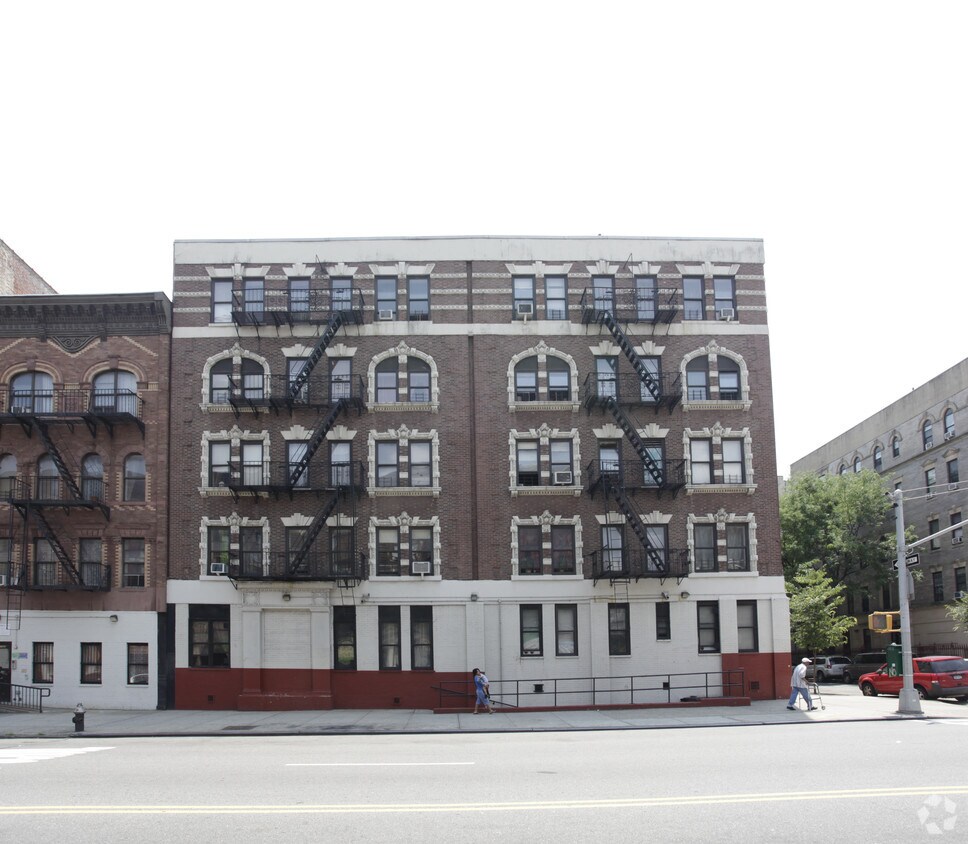 2101-2105 Amsterdam Avenue - 2101-2105 Amsterdam Ave