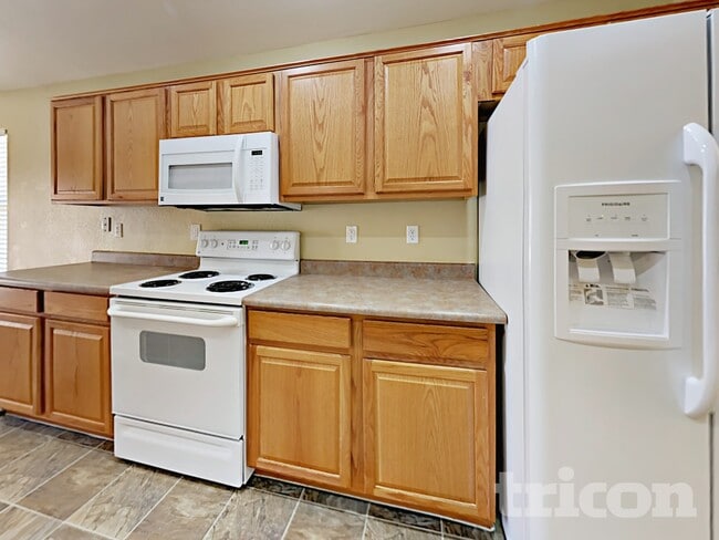 Foto del edificio - 17271 W Ashley Dr