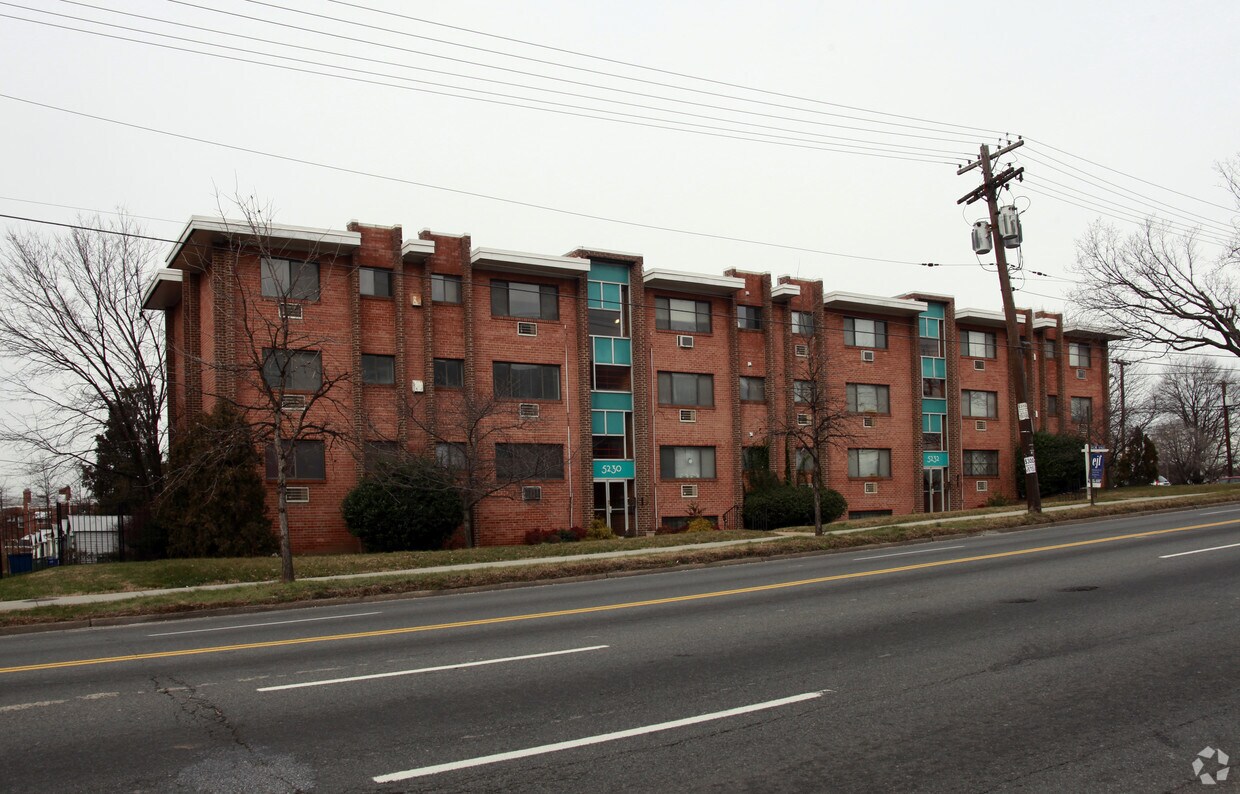 Building Photo - 5230-5232 N Capitol St NW