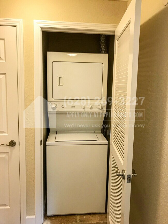 Foto del edificio - 347 Eastridge Dr