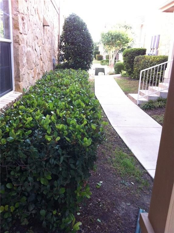 Foto del edificio - 16100 Great Oaks Dr