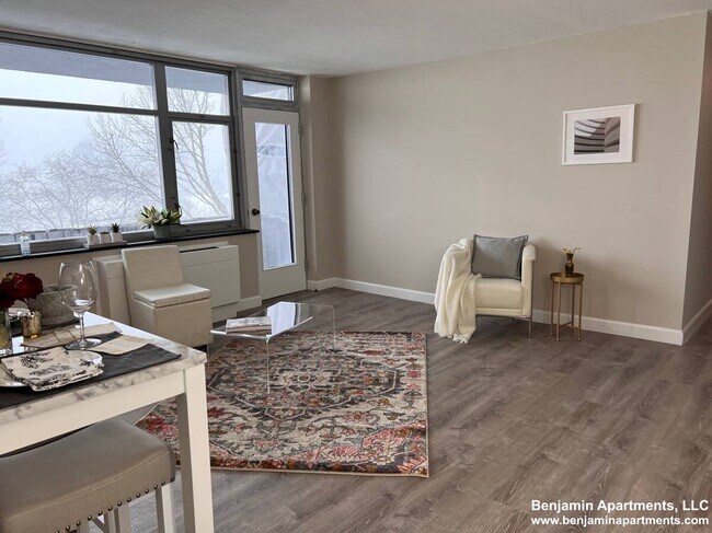 Foto del edificio - 121 Trapelo Rd