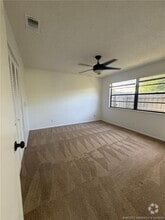 Building Photo - 3096 SE Glasgow Dr