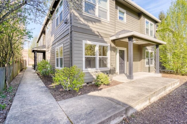 Building Photo - 8320 N Princeton St