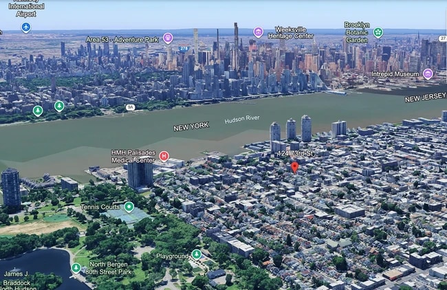 Building Photo - 124 73rd St