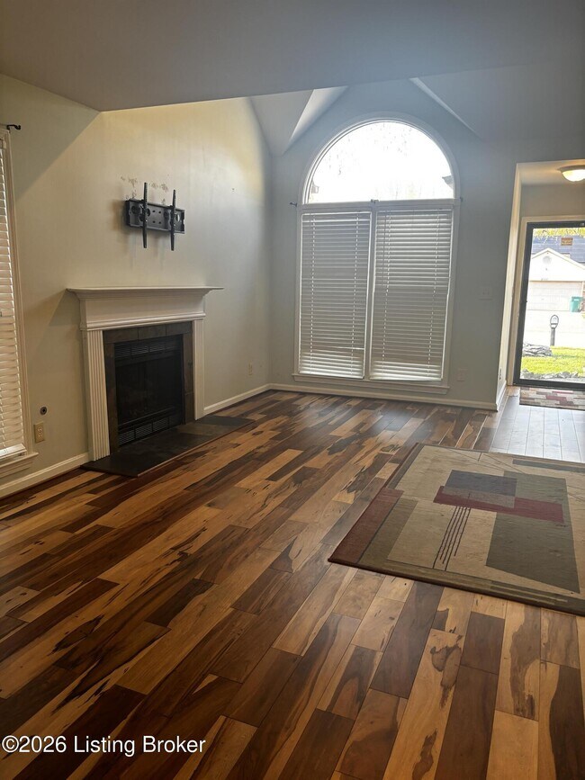 Foto del edificio - 8112 Cloudcroft Ln