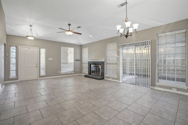 Building Photo - Beautiful Home Located in Frisco ISD